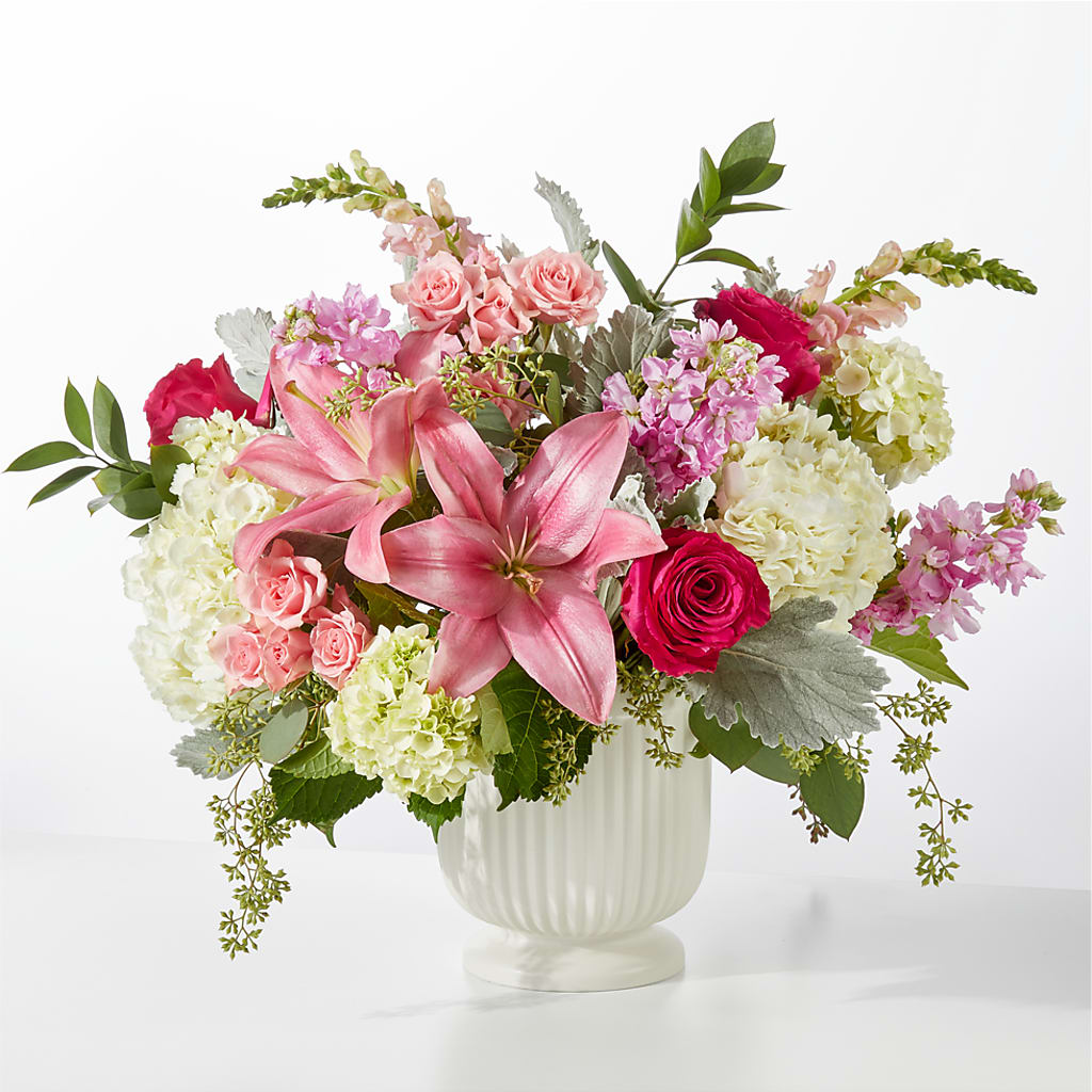 Antique Shopping Bouquet – Blossom Shop, Traverse City MI