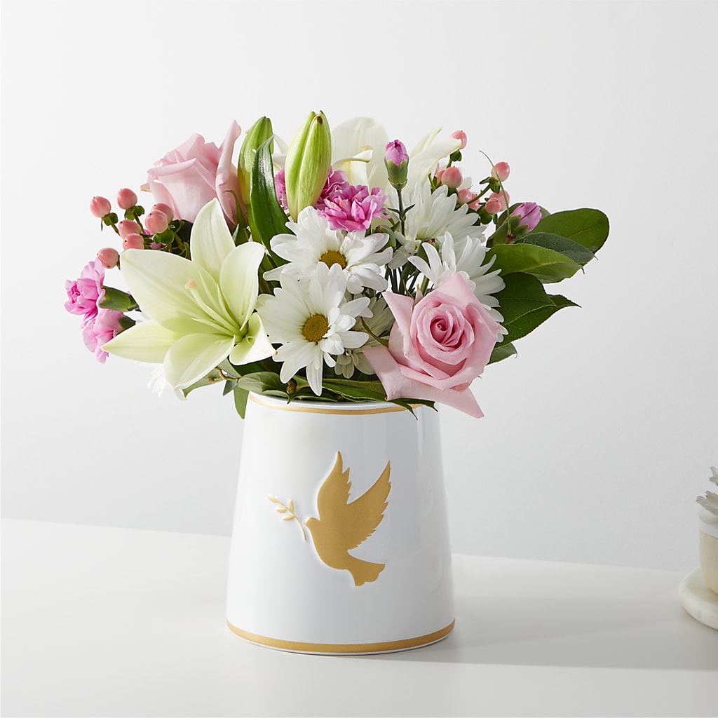 Meaningful Memories Bouquet – Blossom Shop, Traverse City MI
