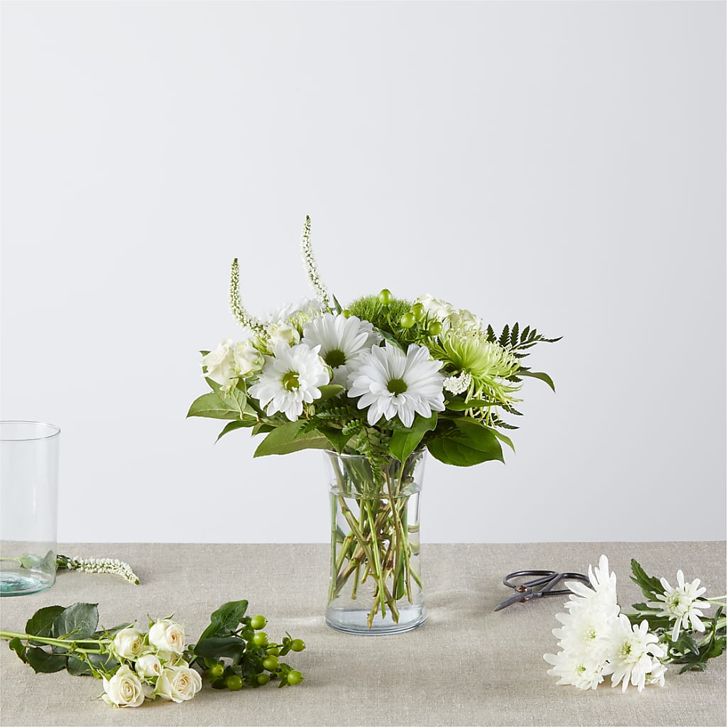 Irish Garden - A Florist Original – Blossom Shop, Traverse City MI