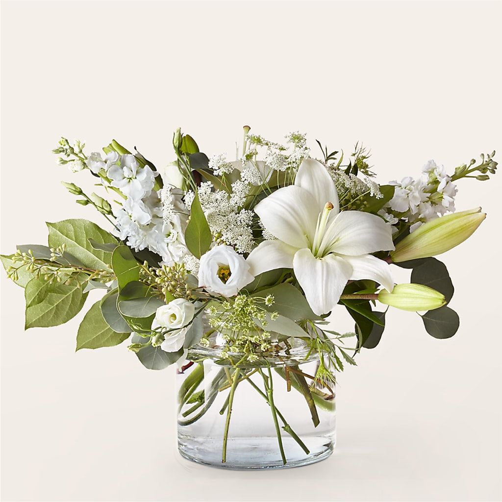 Alluring Elegance Bouquet – Blossom Shop, Traverse City MI