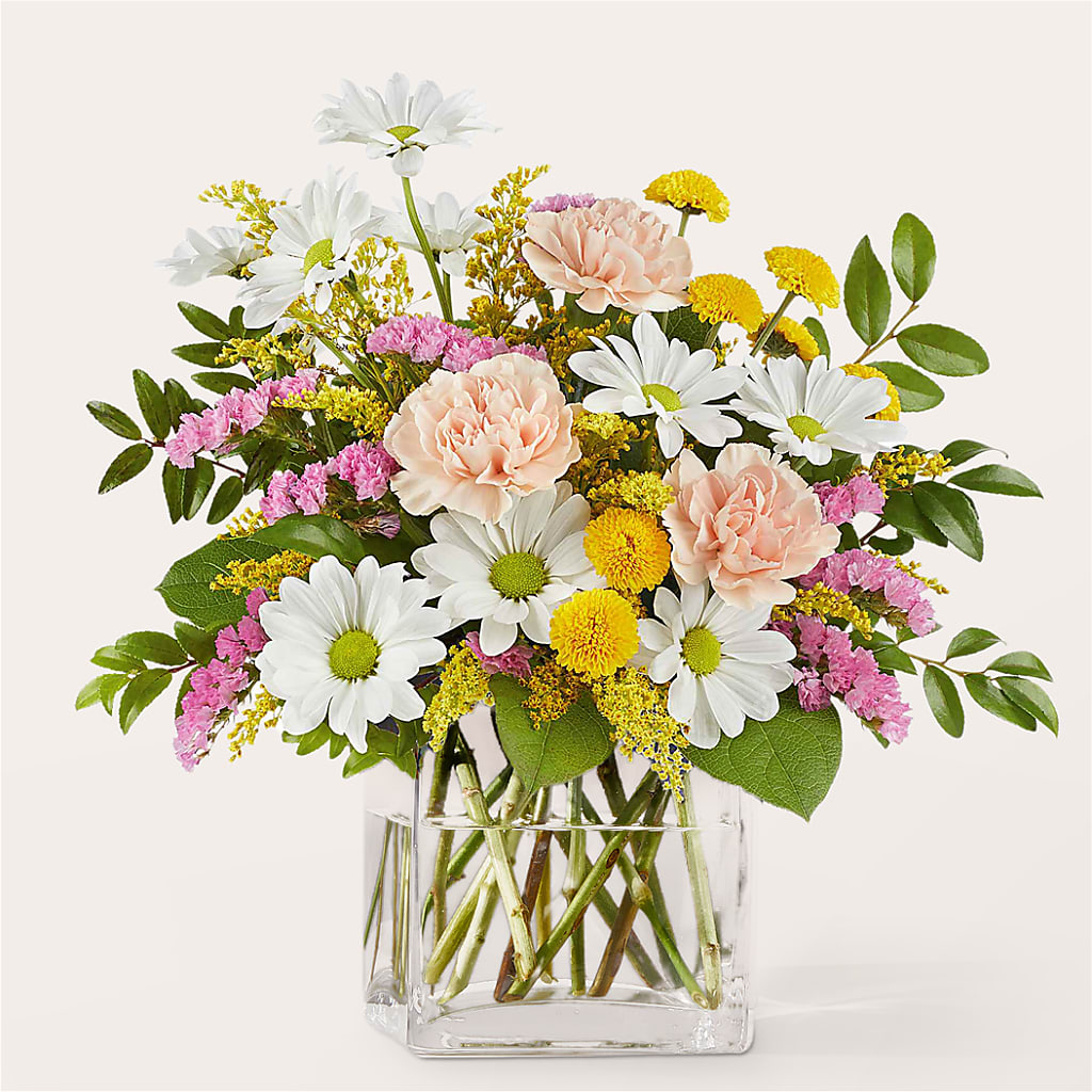 Country Cottage Bouquet – Blossom Shop, Traverse City MI