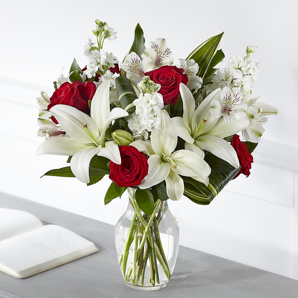 Loving Respect Bouquet – Blossom Shop, Traverse City MI