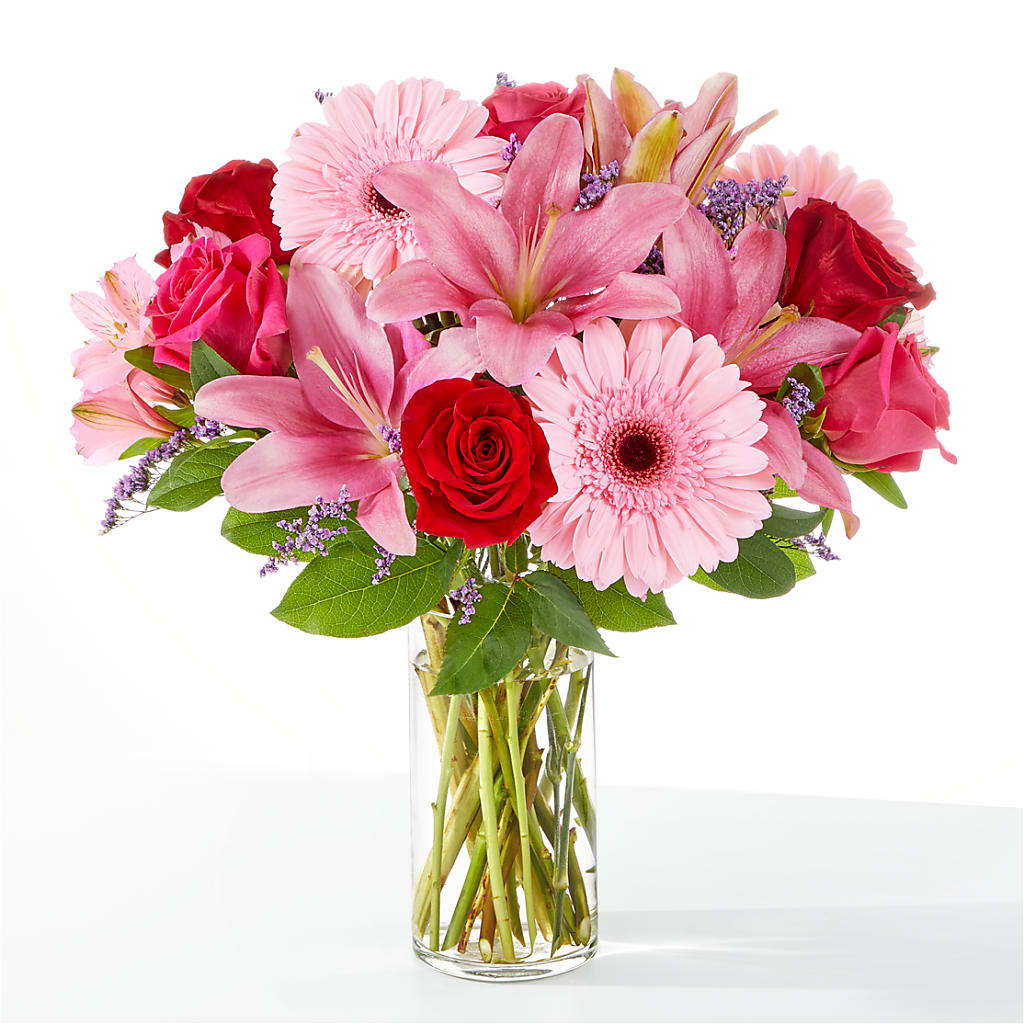 Lots of Love Bouquet – Blossom Shop, Traverse City MI