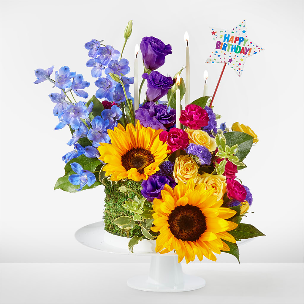 Star of the Day Floral Cake – Blossom Shop, Traverse City MI
