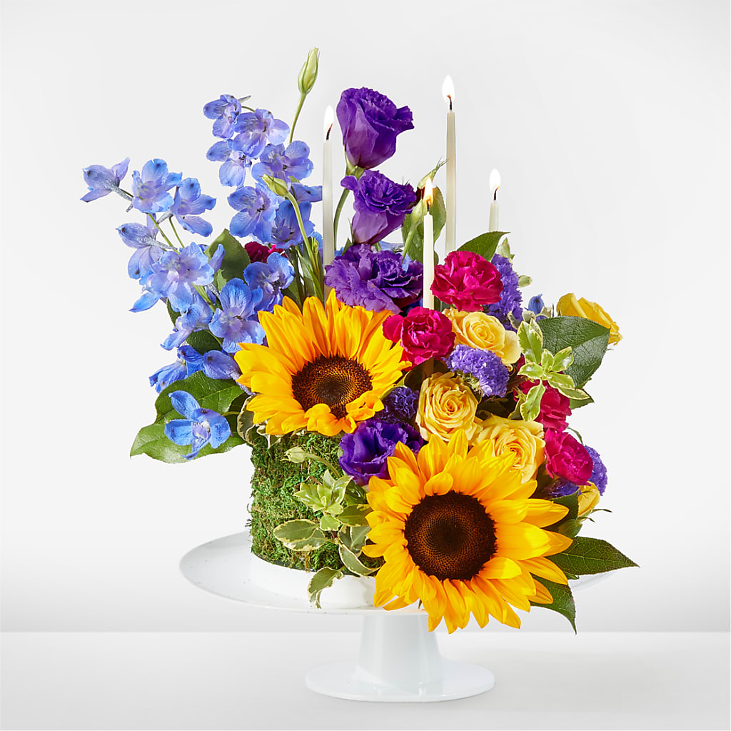Star of the Day Floral Cake – Blossom Shop, Traverse City MI