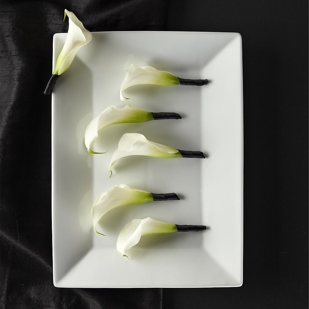 Calla Lily Promise Boutonniere – Blossom Shop, Traverse City MI
