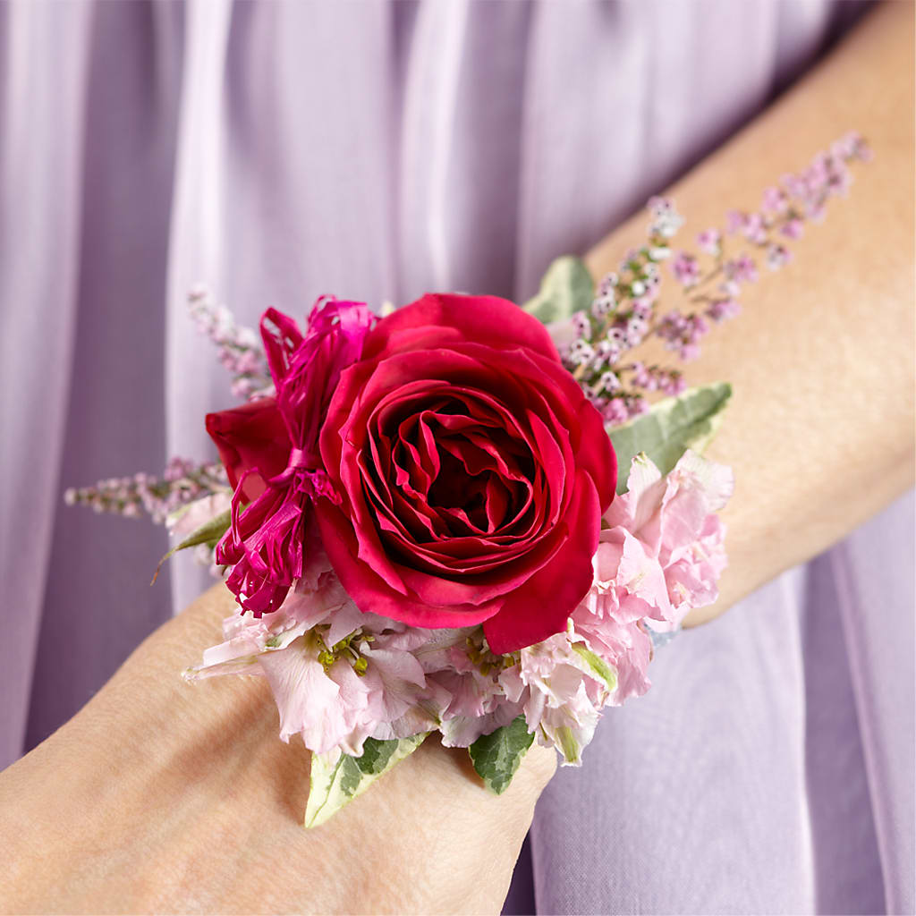 Rose Charm Corsage – Blossom Shop, Traverse City MI