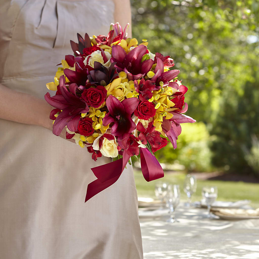Sunningdale Bouquet – Blossom Shop, Traverse City MI