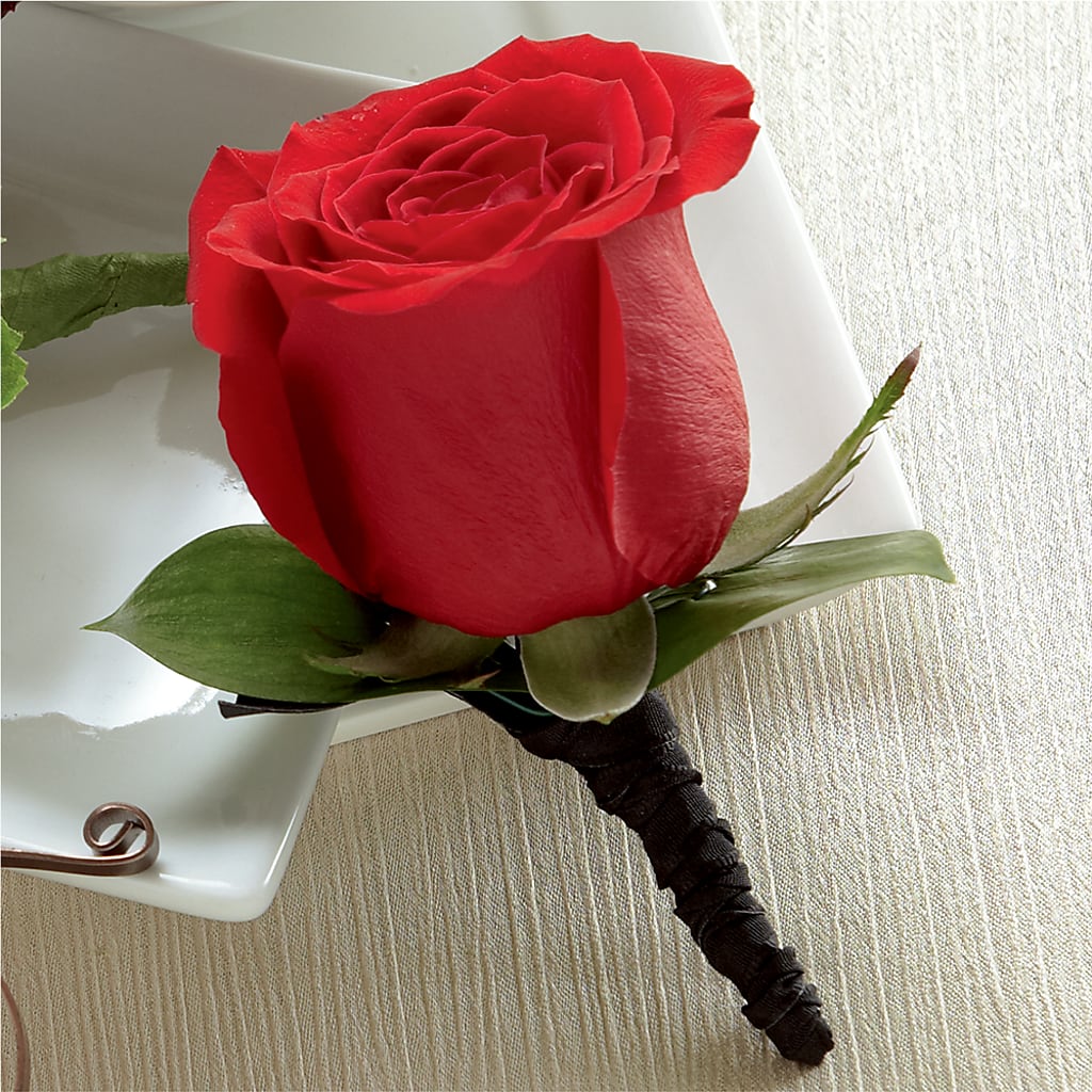 Red Rose Boutonniere – Blossom Shop, Traverse City MI