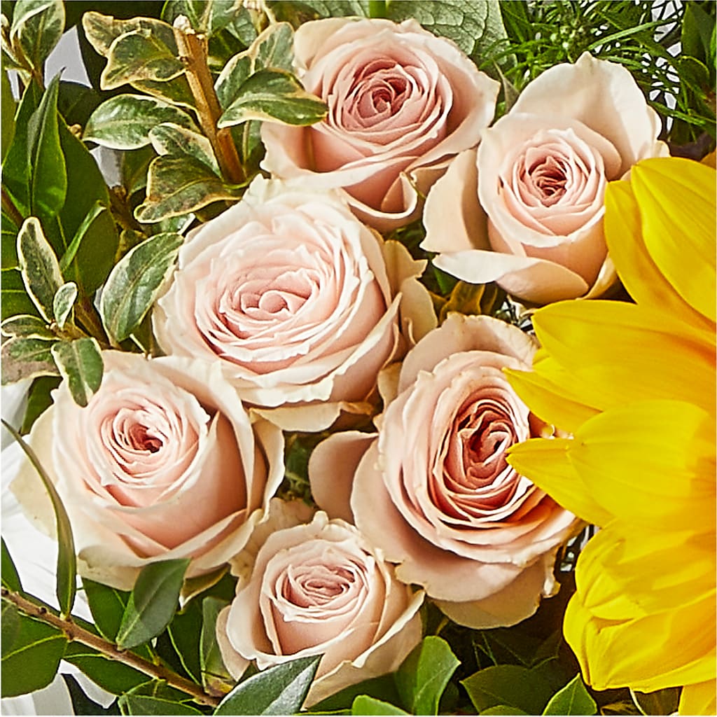 The Good Life Bouquet –  Blossom Shop, Traverse City MI