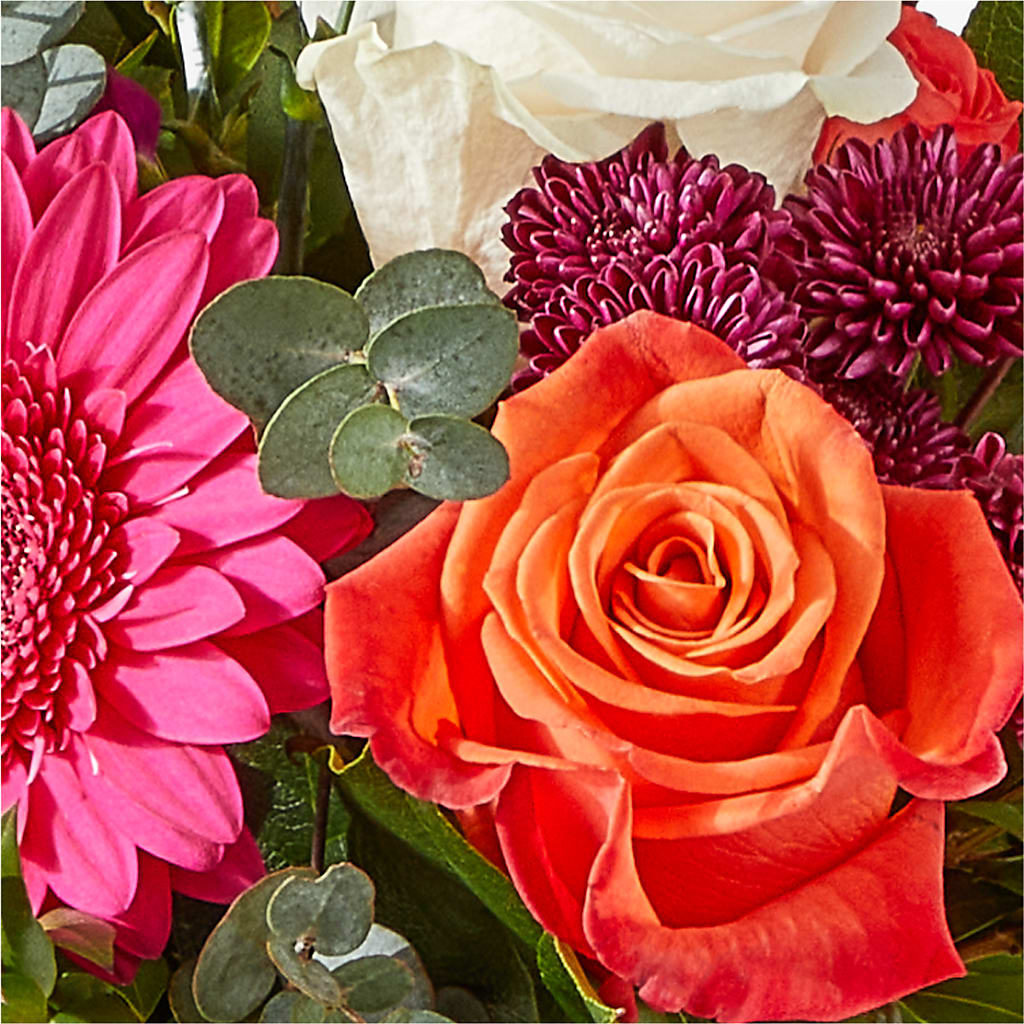 Smell the Roses Bouquet –  Blossom Shop, Traverse City MI